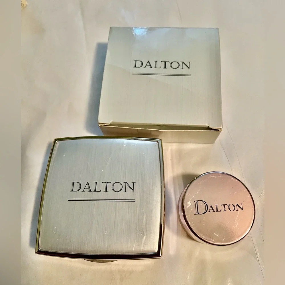Luxury Fair Cream Compact and Lip Balm Lisa Lou Set Dalton